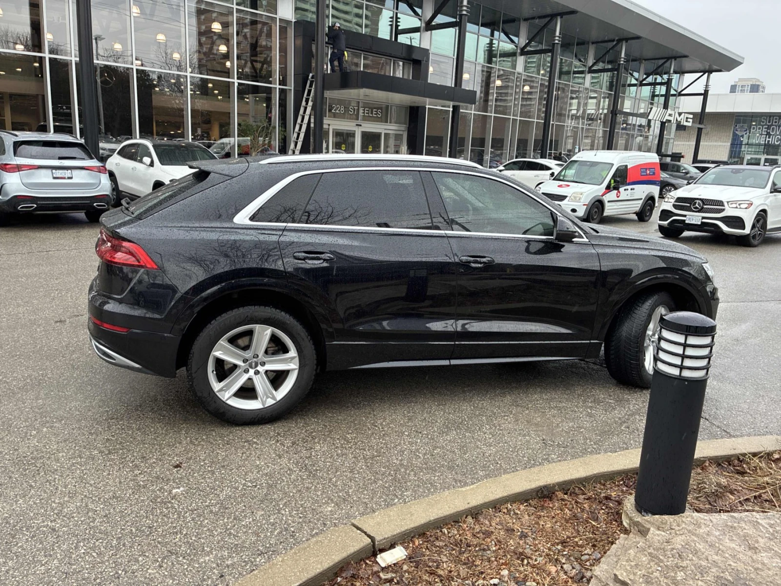 Audi Q8 3.0L TFSI QUATTRO, снимка 3 - Автомобили и джипове - 54004596