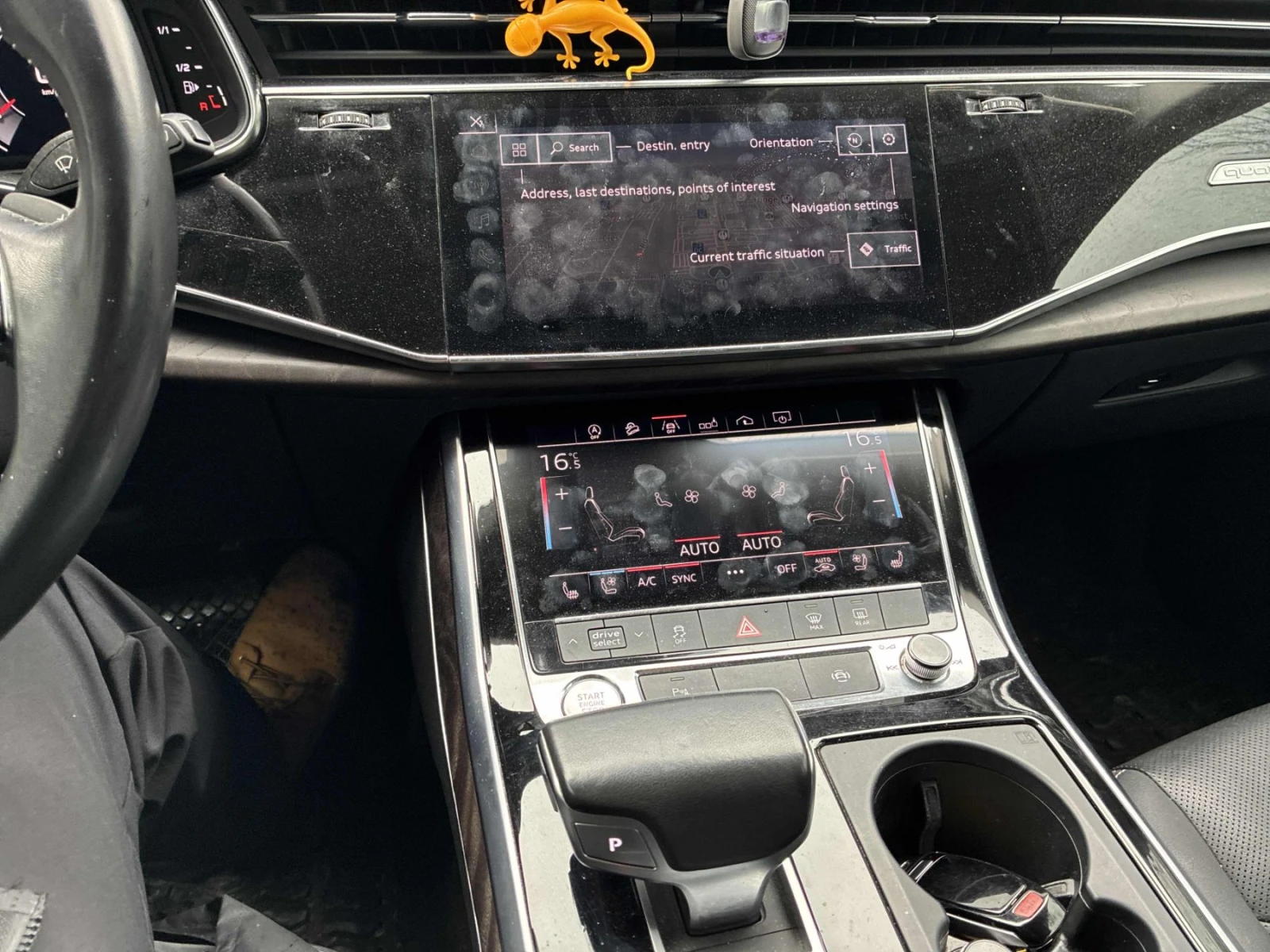 Audi Q8 3.0L TFSI QUATTRO, снимка 10 - Автомобили и джипове - 54004596