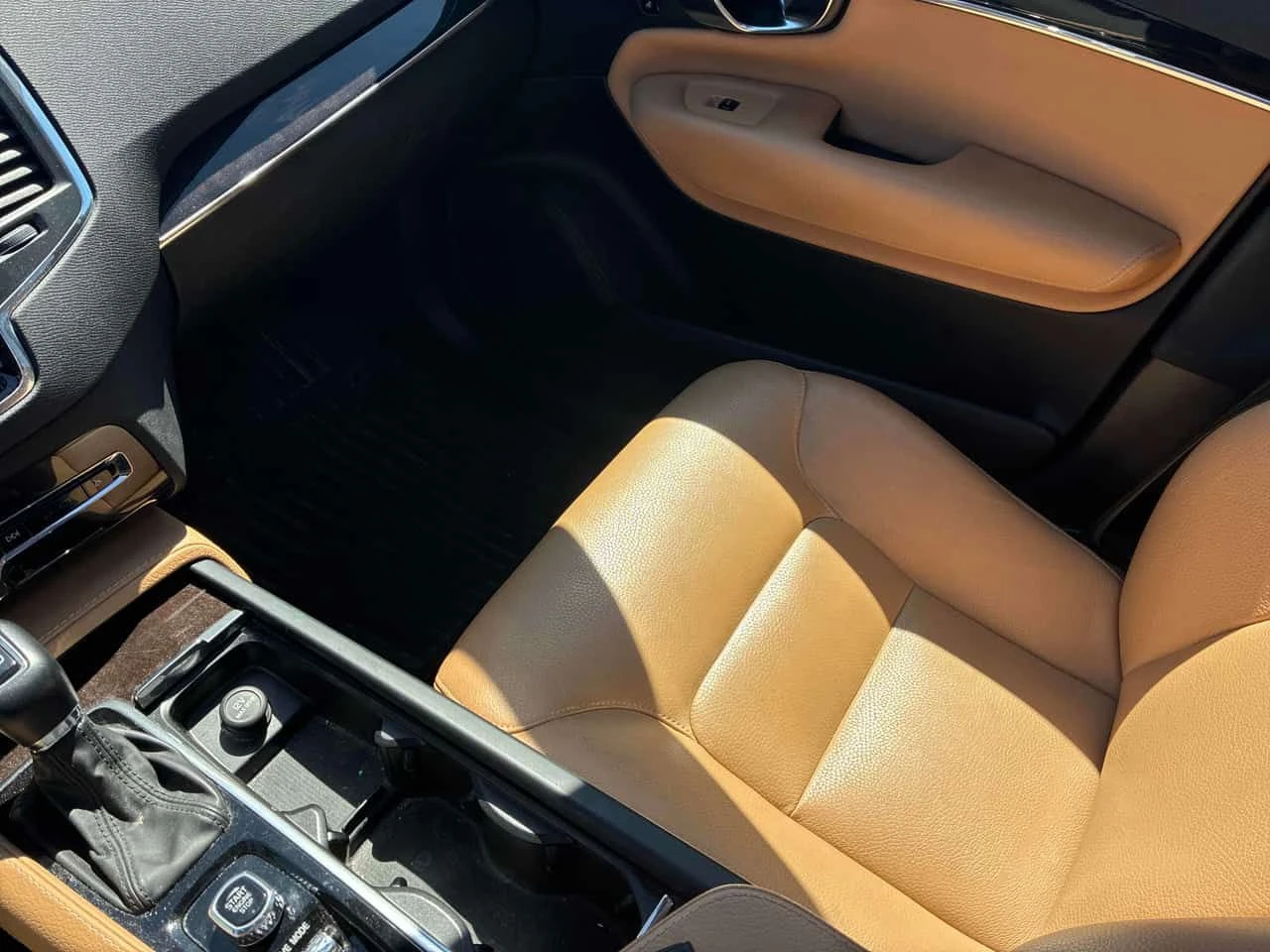 Volvo Xc90 * Momentum * CARFAX * ���� �� �� | Mobile.bg � ����������� 11