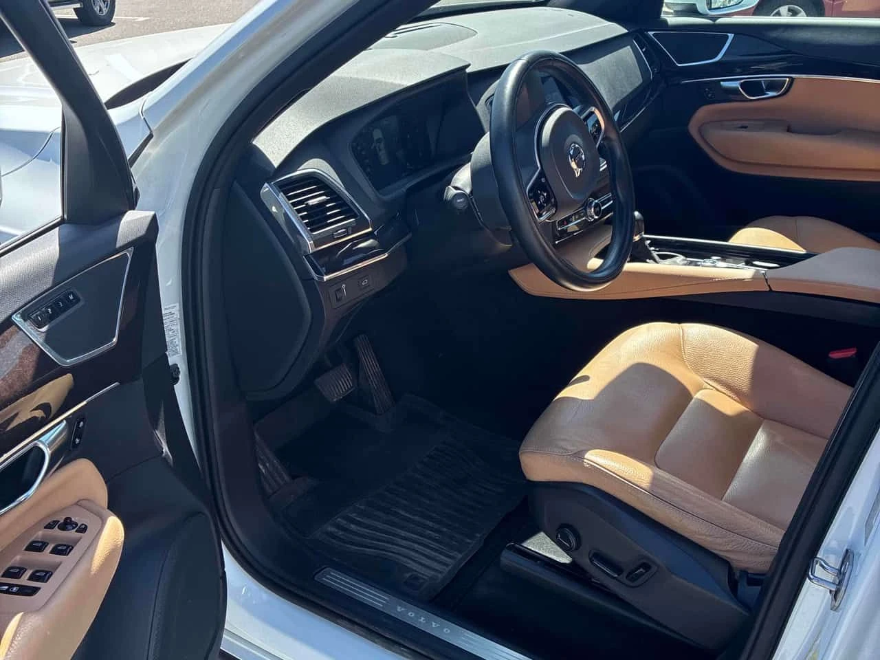Volvo Xc90 * Momentum * CARFAX * ���� �� �� | Mobile.bg � ����������� 7