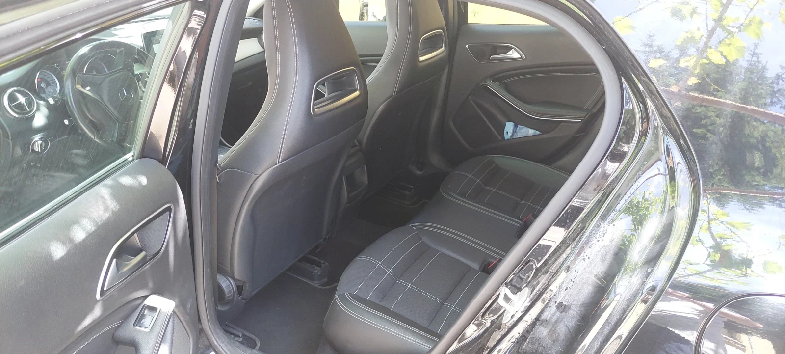 Mercedes-Benz GLA 220, снимка 6 - Автомобили и джипове - 54770415