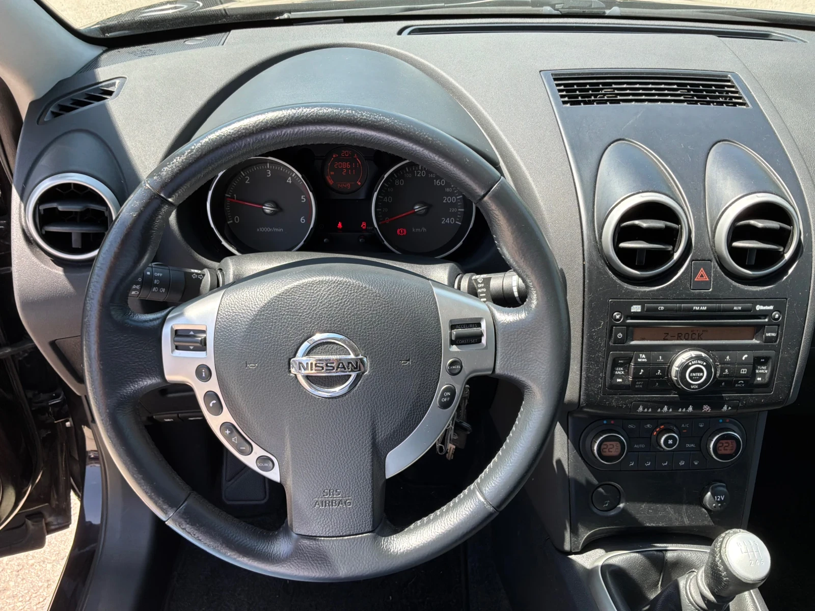 Nissan Qashqai 1.5D 106к.с 6ск. 2009г., снимка 9 - Автомобили и джипове - 54700208