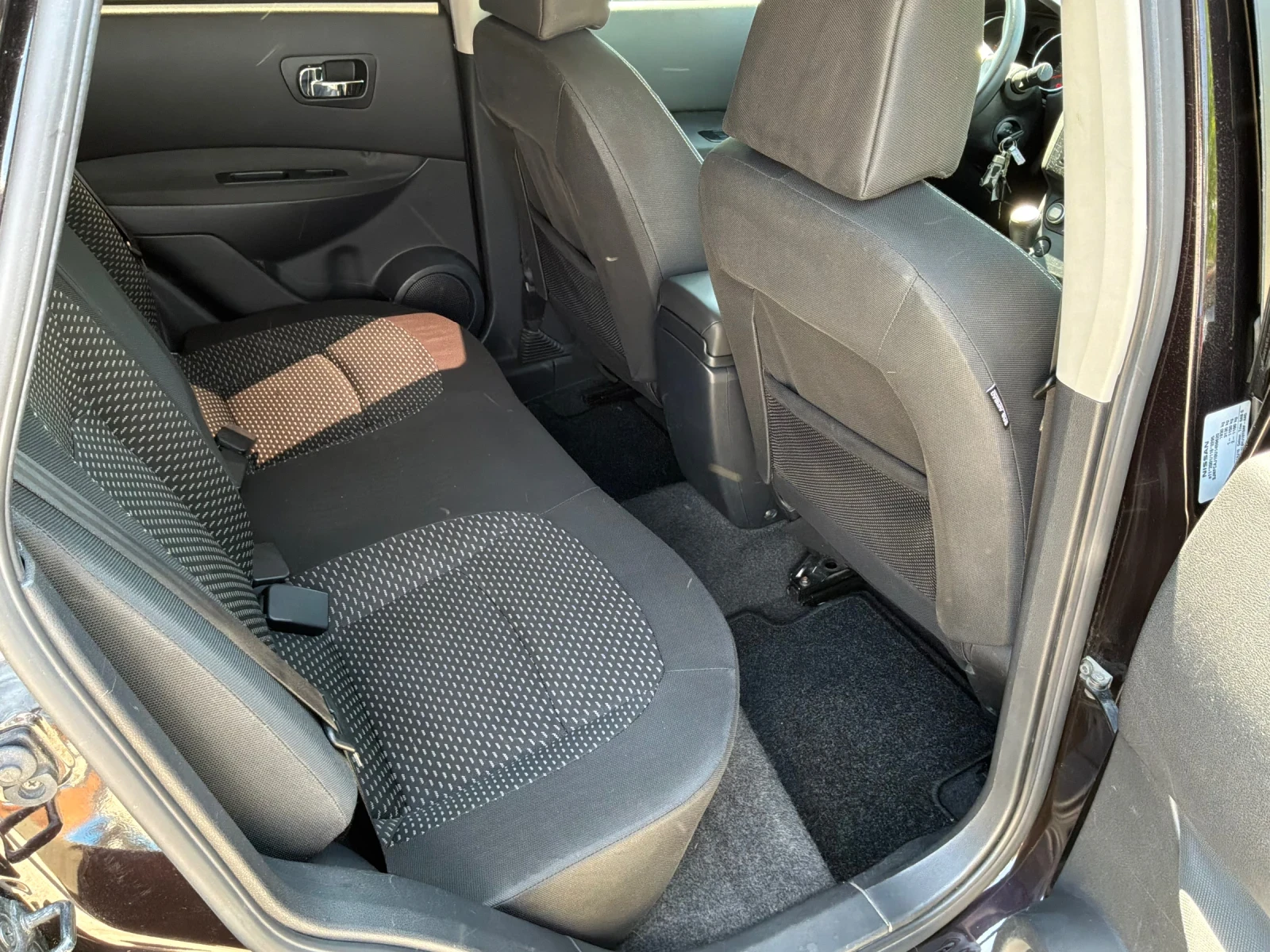 Nissan Qashqai 1.5D 106к.с 6ск. 2009г., снимка 15 - Автомобили и джипове - 54700208