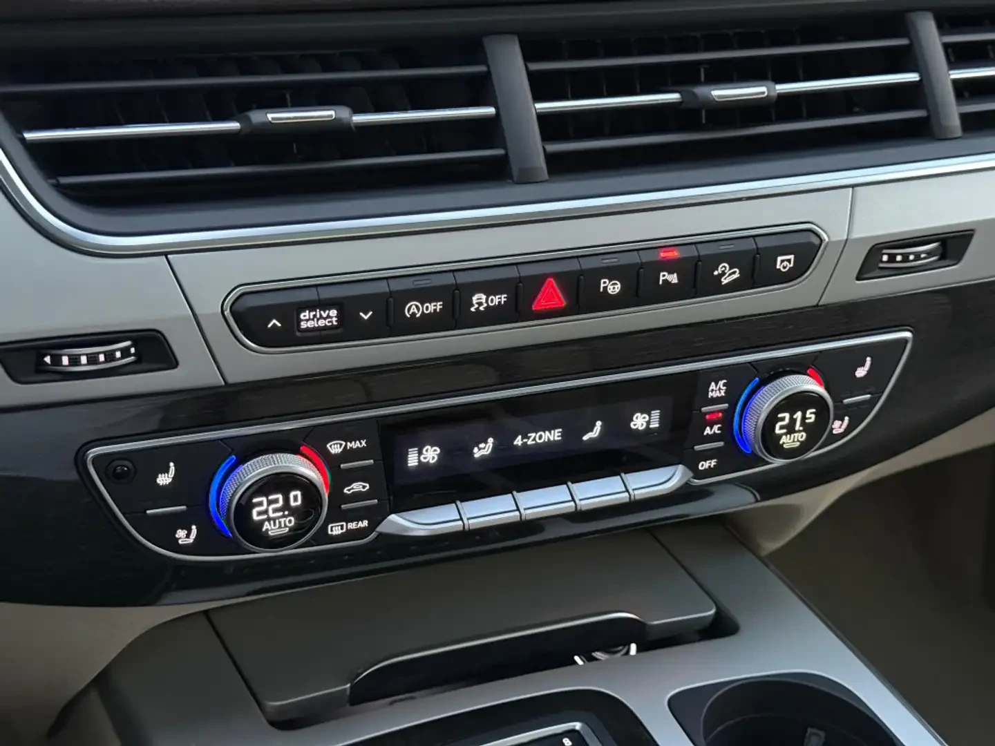 Audi Q7 �����/��������� �����/HUD/����/360/������/ | Mobile.bg � ����������� 13