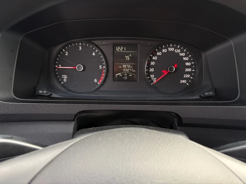 VW Transporter 2.0TDI-102k.c. EURO 6B, снимка 11 - Бусове и автобуси - 52692750