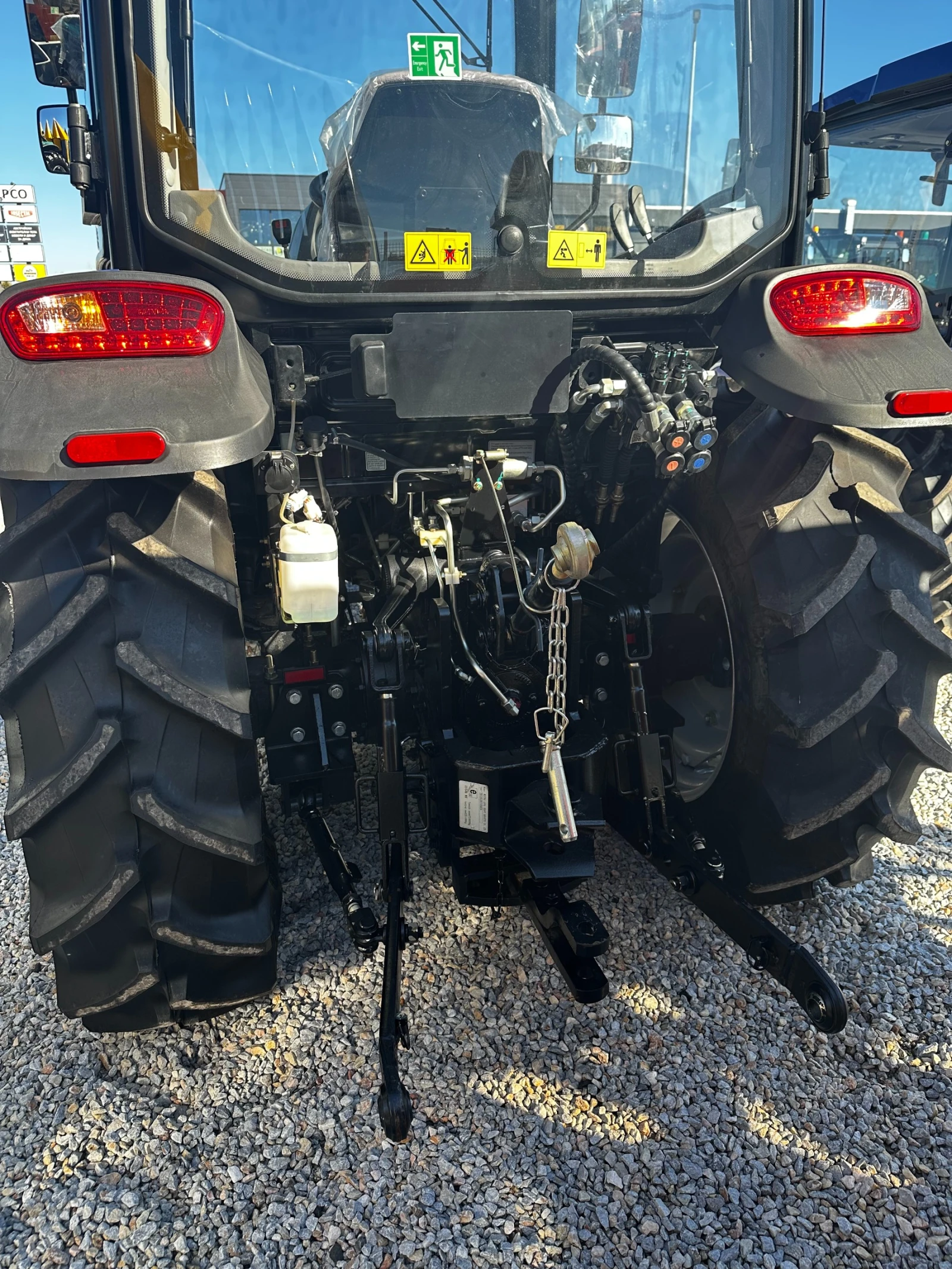 Трактор Lovol M504 - изображение 4