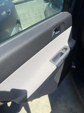 Volvo V50 1.6 HDI 109, снимка 6