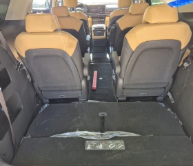 Kia Carnival 2.2 CRDI 8+ 1 ДДС - Наличен в БГ, снимка 14