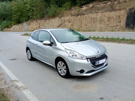 Peugeot 208 1.2VTI, снимка 2