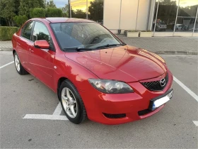     Mazda 3 . /