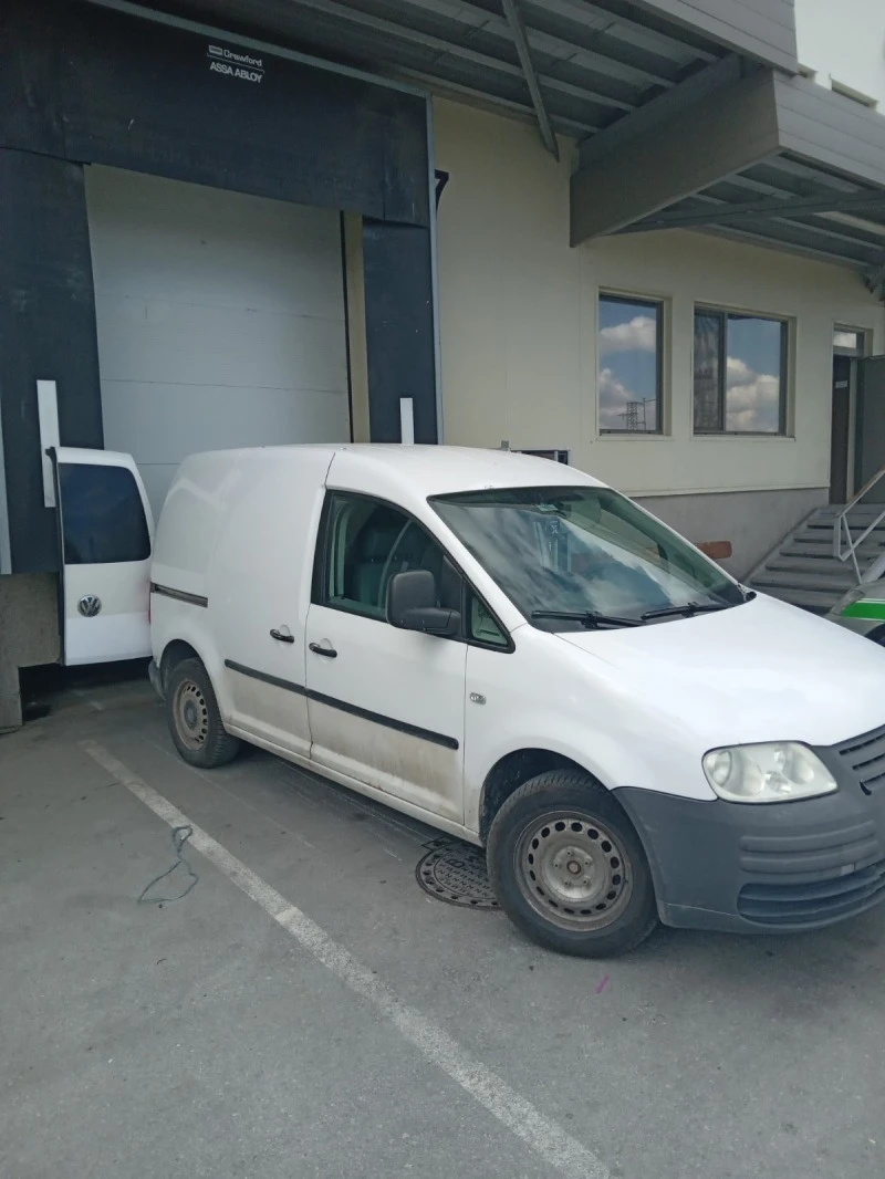 VW Caddy, снимка 3 - Автомобили и джипове - 47629009