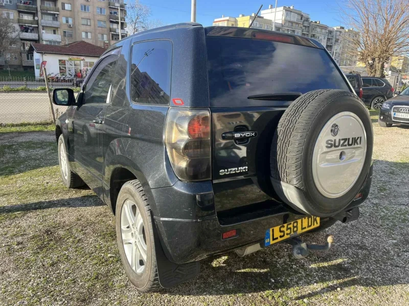 Suzuki Grand vitara 1.6, Газ/Бензин, 4х4, 6 ск., Климатик, снимка 8 - Автомобили и джипове - 46884335