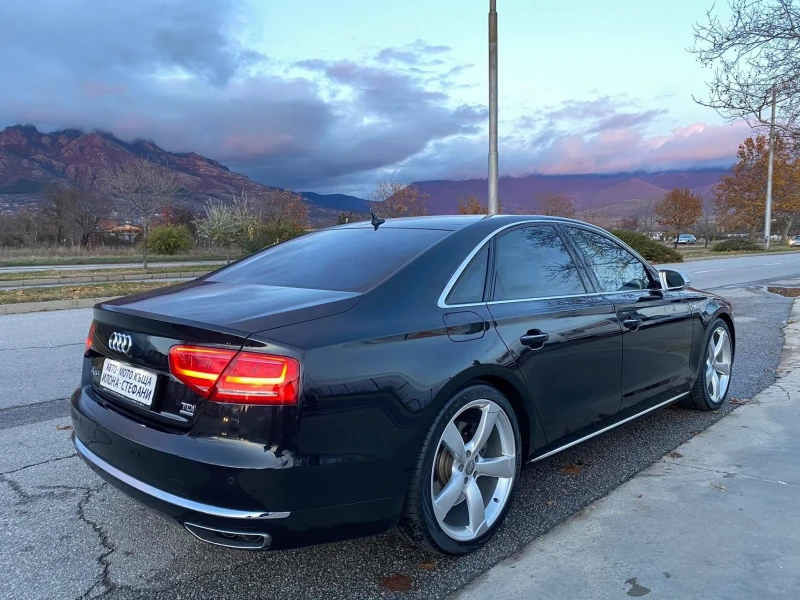 Audi A8, снимка 3 - Автомобили и джипове - 47365634