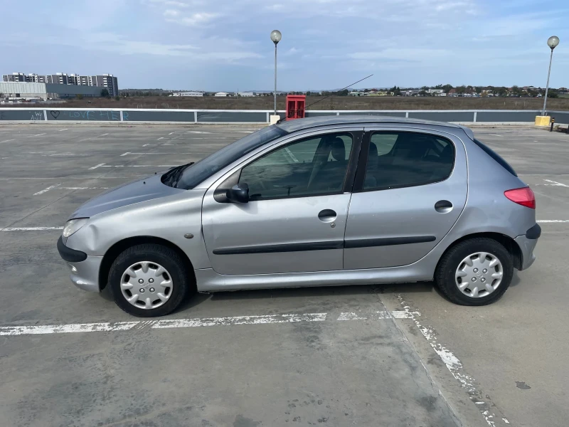 Peugeot 206, снимка 1 - Автомобили и джипове - 47588700