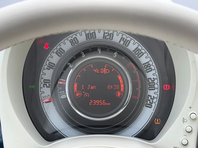 Fiat 500 1.0MildHybrid/23000КМ, снимка 16 - Автомобили и джипове - 48690071