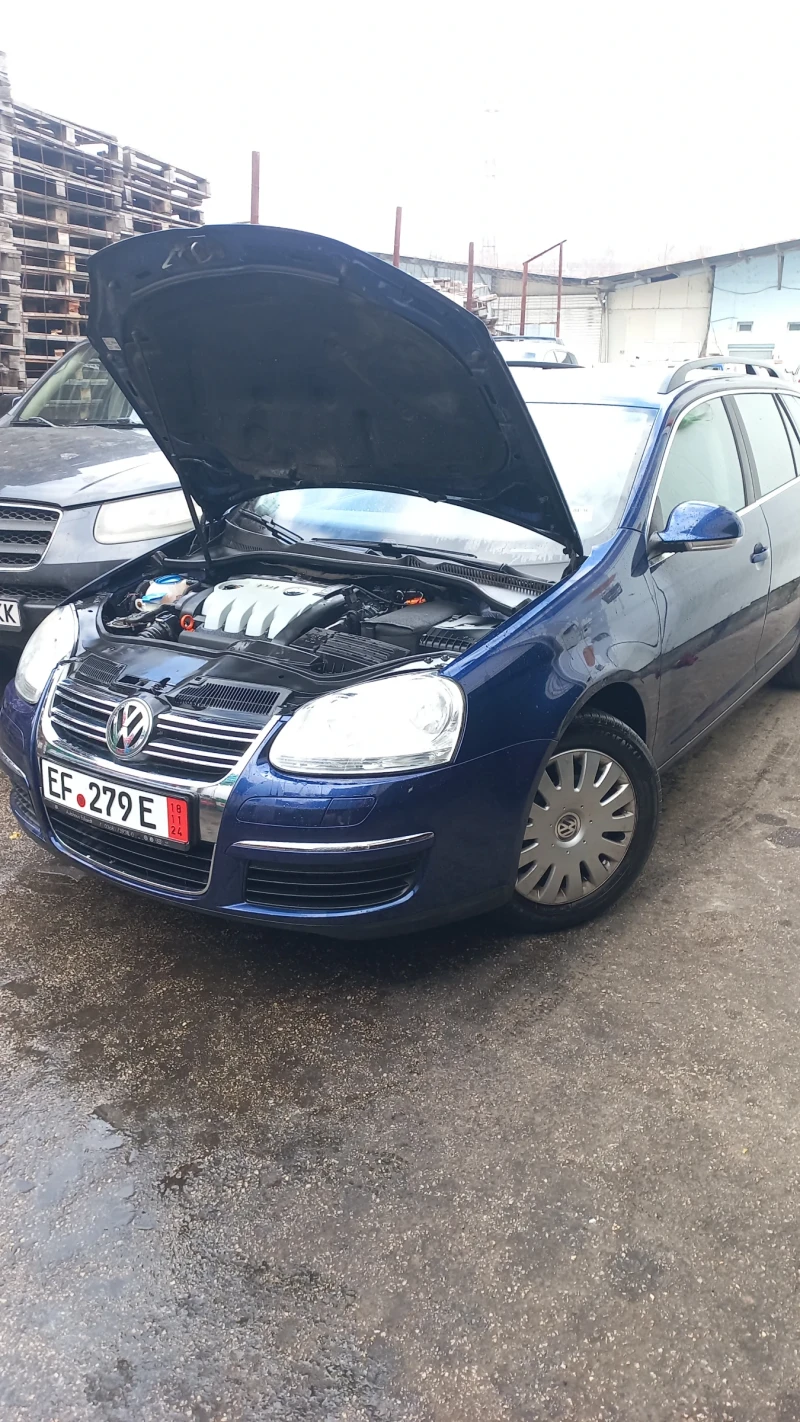 VW Golf Variant Комби, снимка 4 - Автомобили и джипове - 48921892