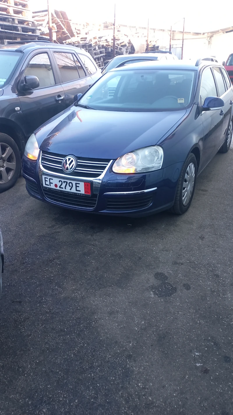 VW Golf Variant Комби, снимка 1 - Автомобили и джипове - 48921892