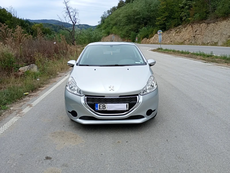 Peugeot 208 1.2VTI, снимка 1 - Автомобили и джипове - 49205554