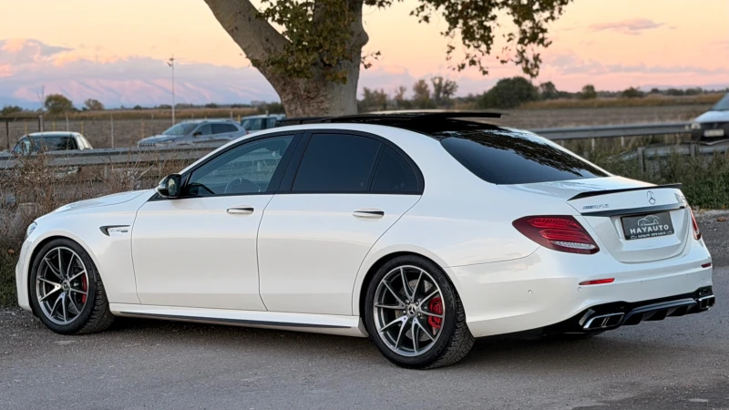 Mercedes-Benz E 63 AMG S= 4Matic+ = Individual Edition= HUD= Distronic= B, снимка 7 - Автомобили и джипове - 52215363
