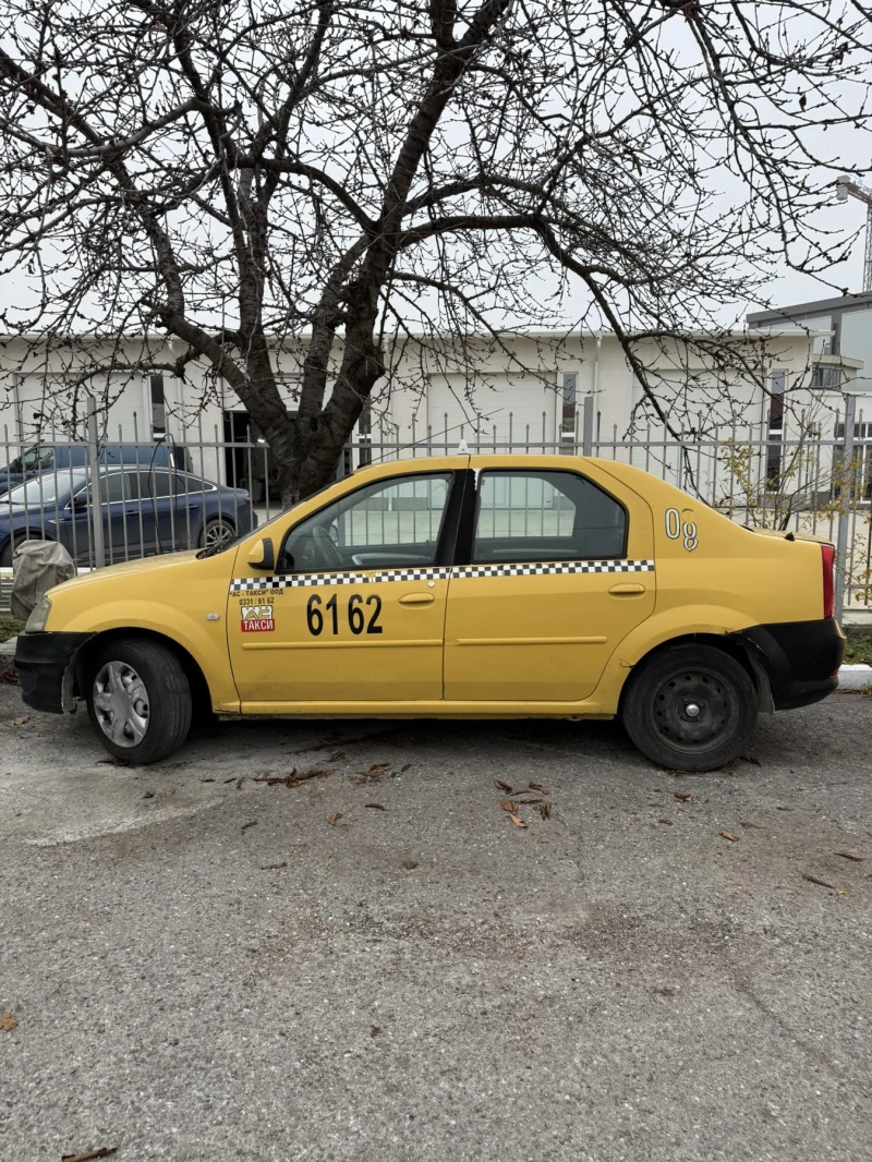 Dacia Logan 1.6 бракуван, снимка 5 - Автомобили и джипове - 52659561