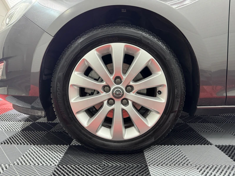 Opel Astra 1.7 CDTI 110 h.p. - COSMO - 61.000 km!!!, снимка 15 - Автомобили и джипове - 53478229