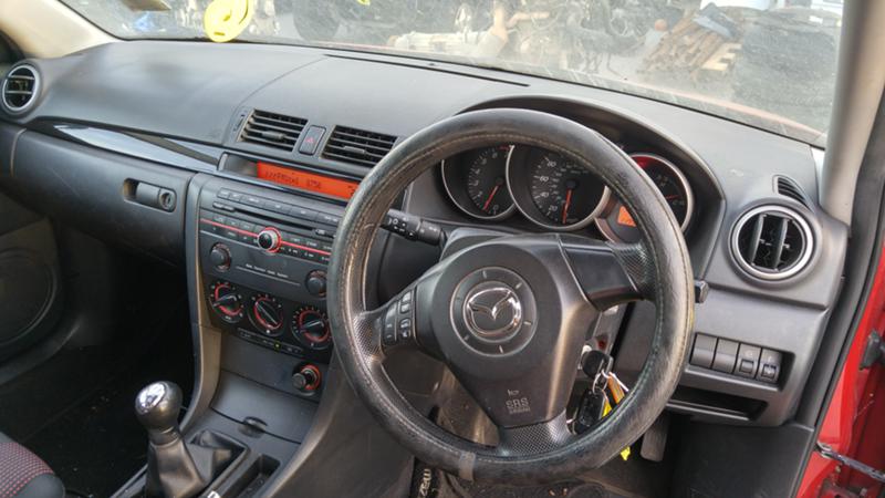 Mazda 3 1,6 HDI, снимка 6 - Автомобили и джипове - 16056828