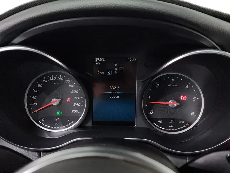 Mercedes-Benz C 220 - САМО 30% АВАНС, снимка 8 - Автомобили и джипове - 55405114