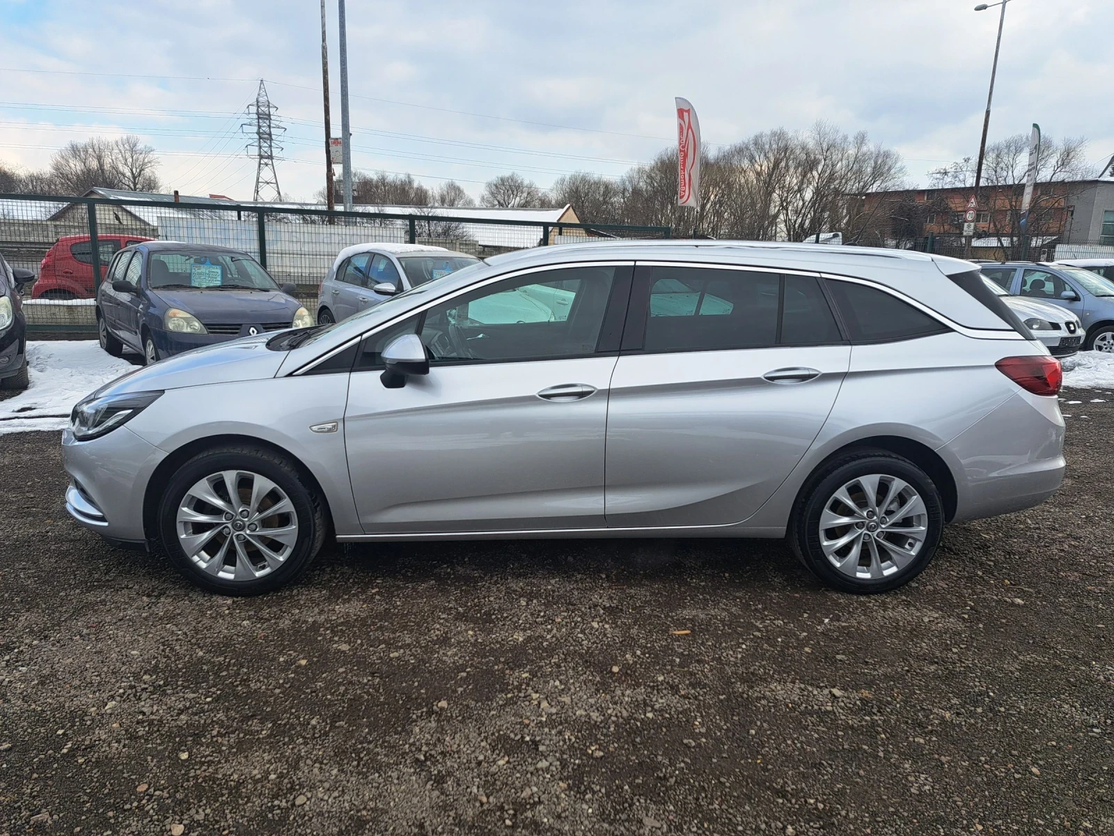 Opel Astra 1.4i16V 110ps.CNG SPOTR TOURER ITALIA - изображение 3