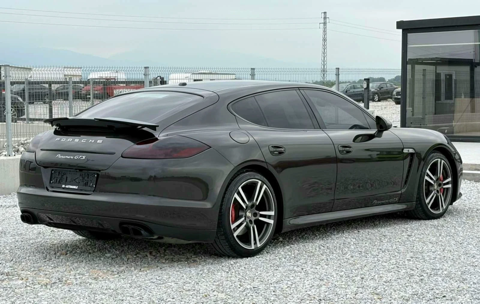 Porsche Panamera GTS  - изображение 6