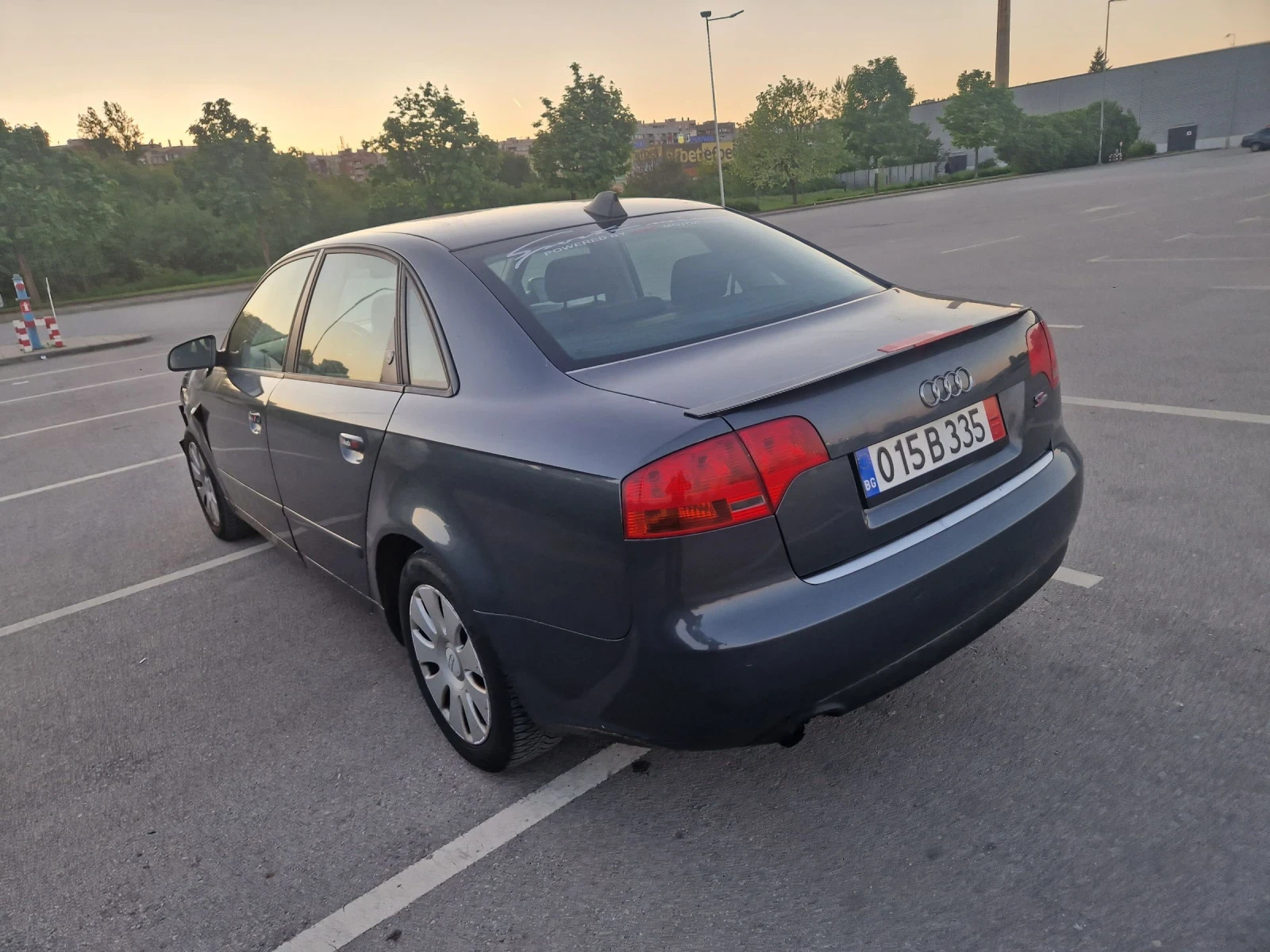 Audi A4 2.0i klimatron - изображение 8