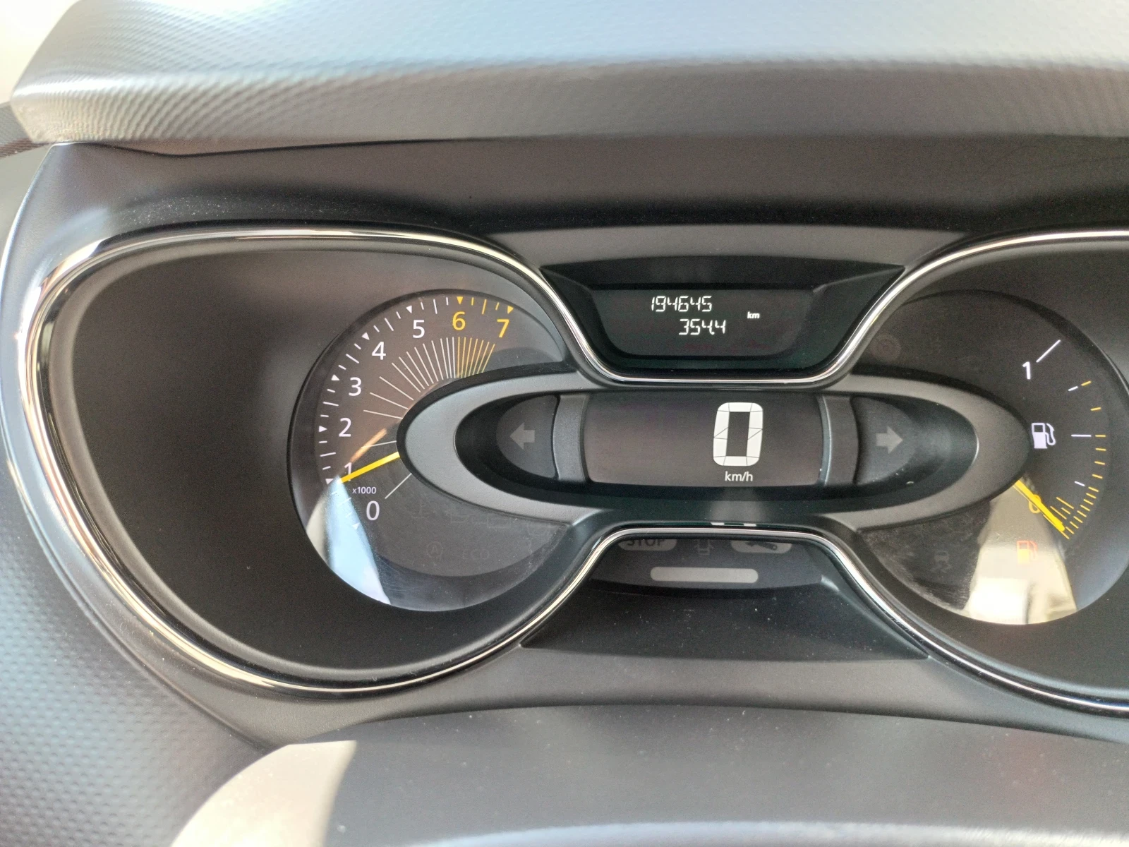 Renault Captur  - изображение 7