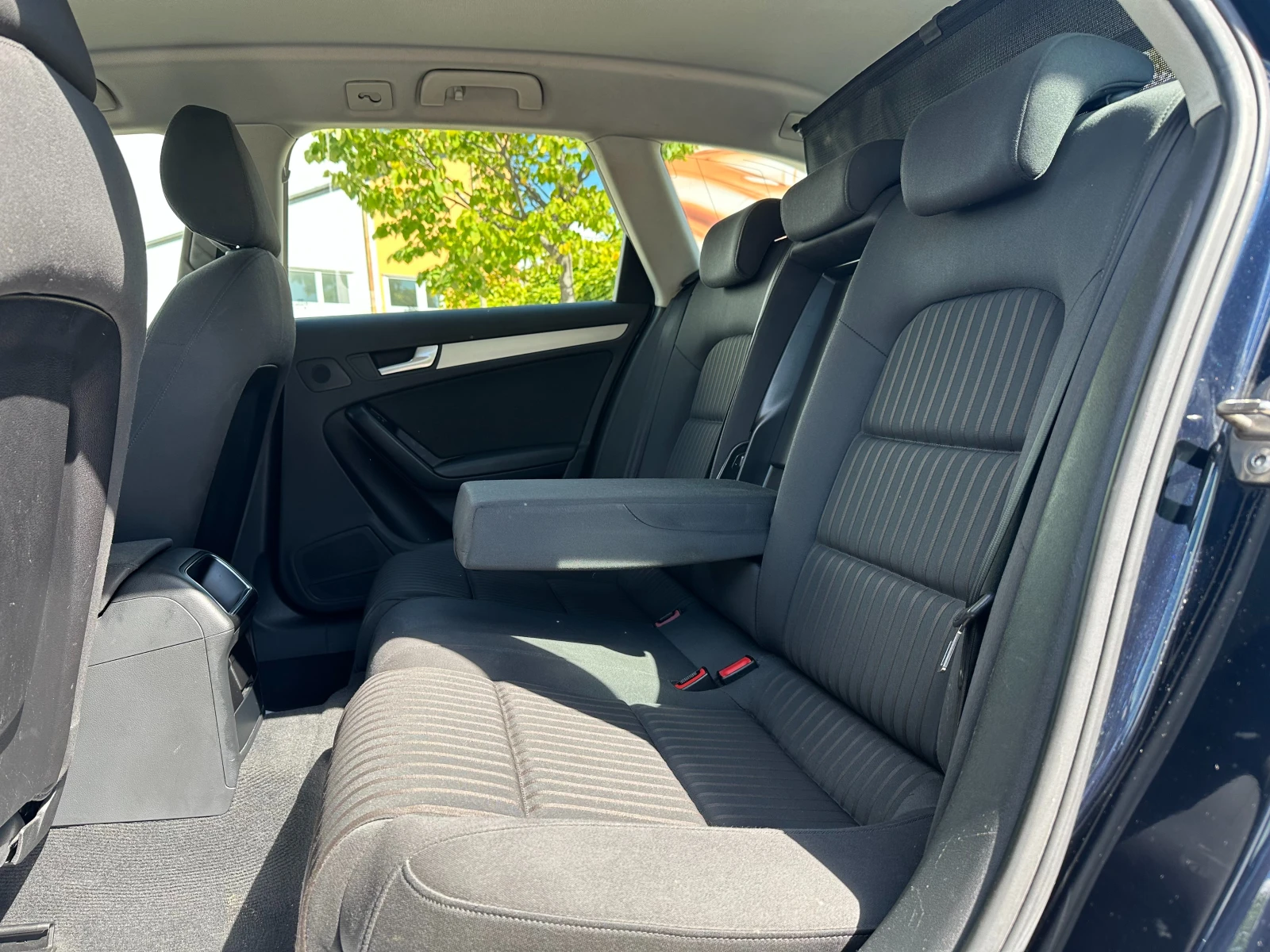Audi A4 2.0d 143 к.с. - изображение 9