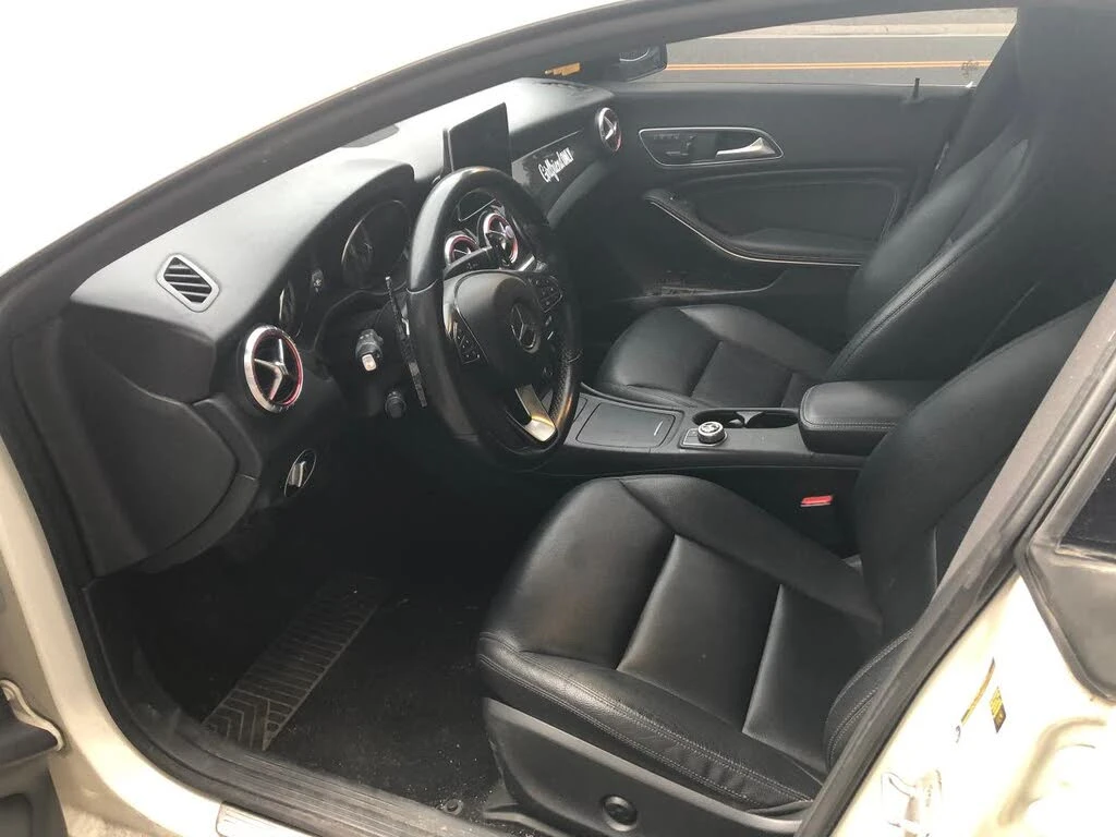 Mercedes-Benz CLA 220 * AMG Line * HeadUp * * AвтоКредит* (ЦЕНА ДО БГ) - изображение 10