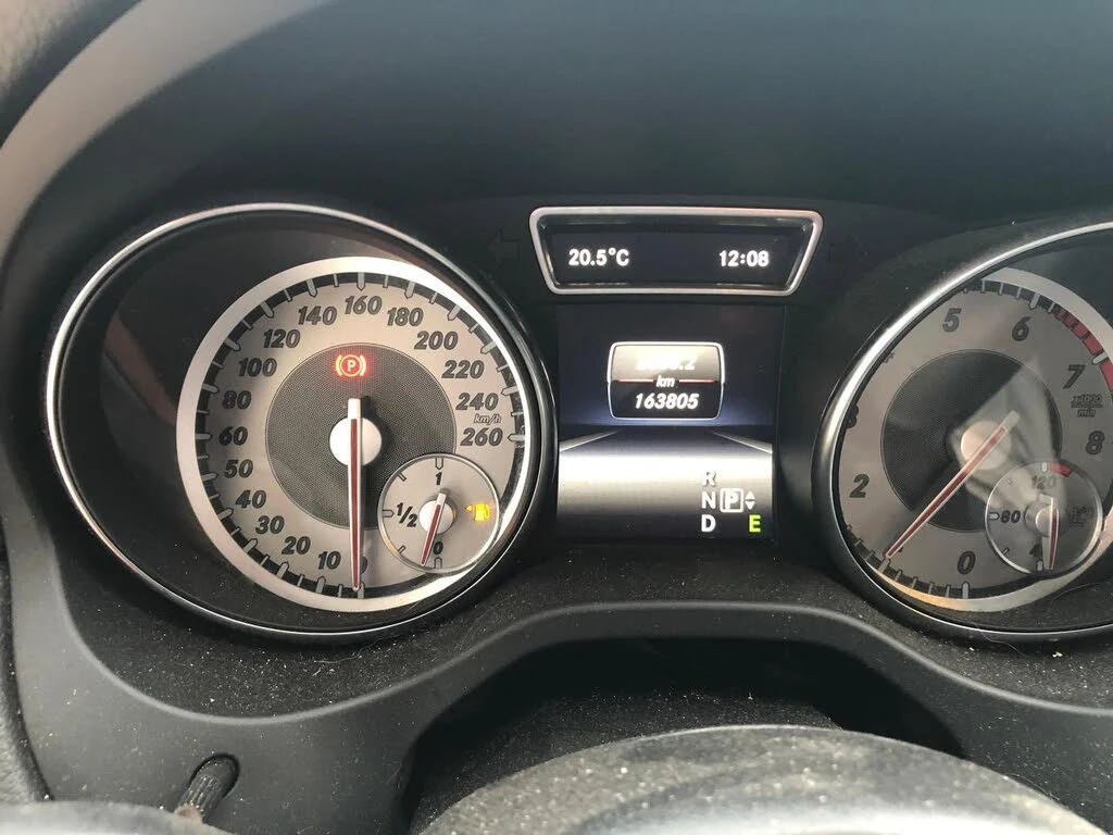 Mercedes-Benz CLA 220 * AMG Line * HeadUp * * AвтоКредит* (ЦЕНА ДО БГ) - изображение 9