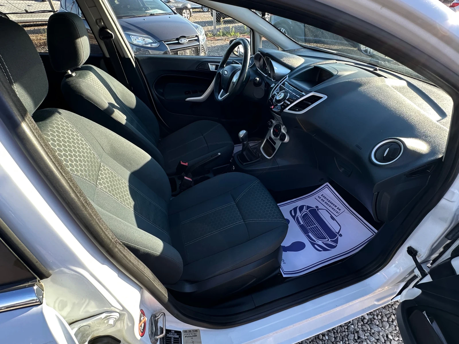Ford Fiesta 1.4i* TiTANIUM* LPG*  | Mobile.bg — изображение 16
