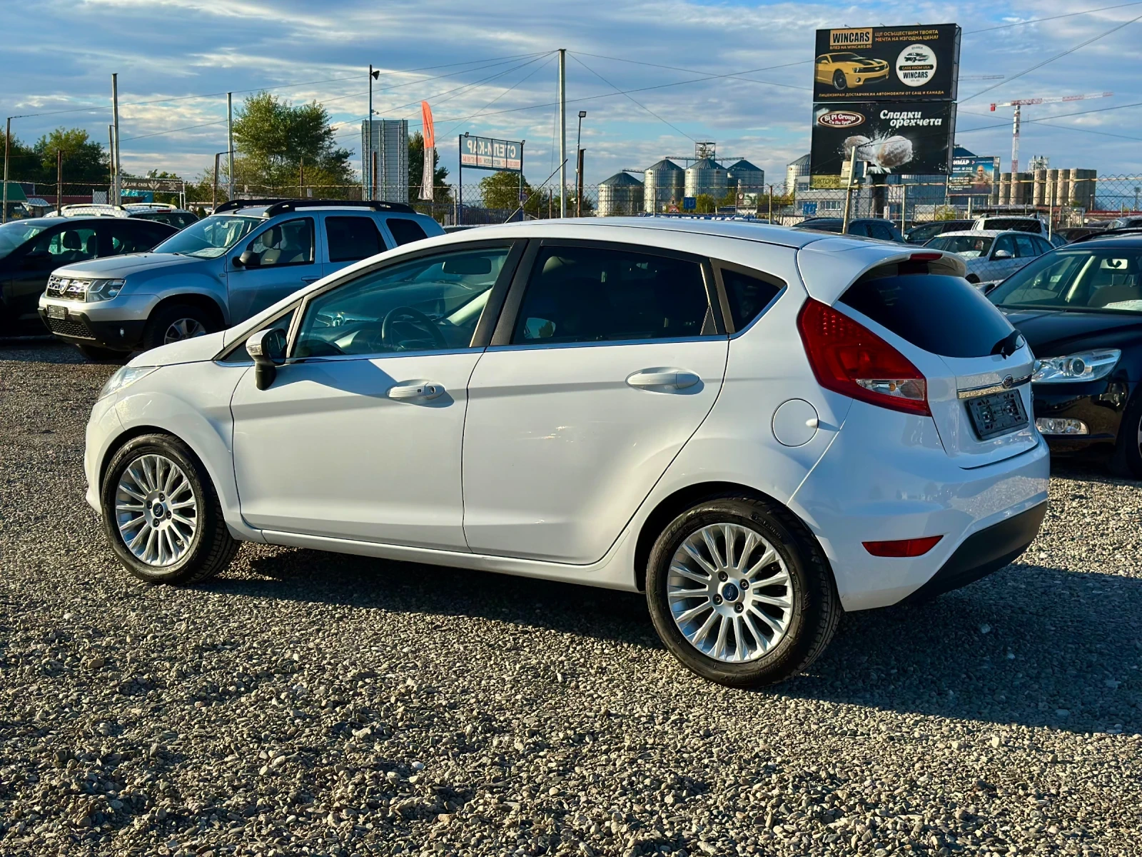Ford Fiesta 1.4i* TiTANIUM* LPG*  | Mobile.bg — изображение 7