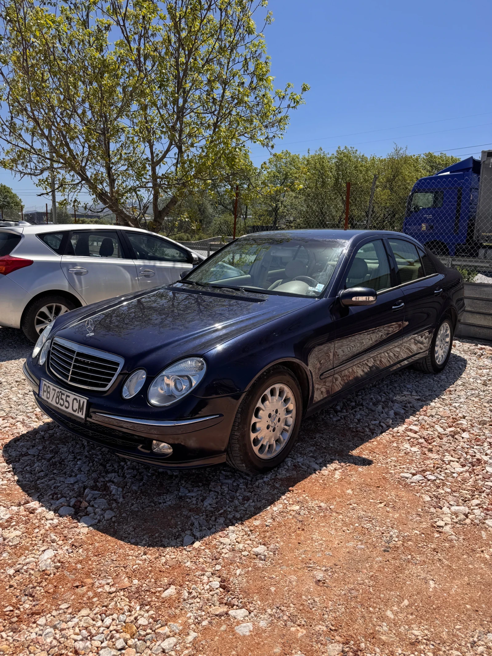 Mercedes-Benz E 270 CDI - изображение 8