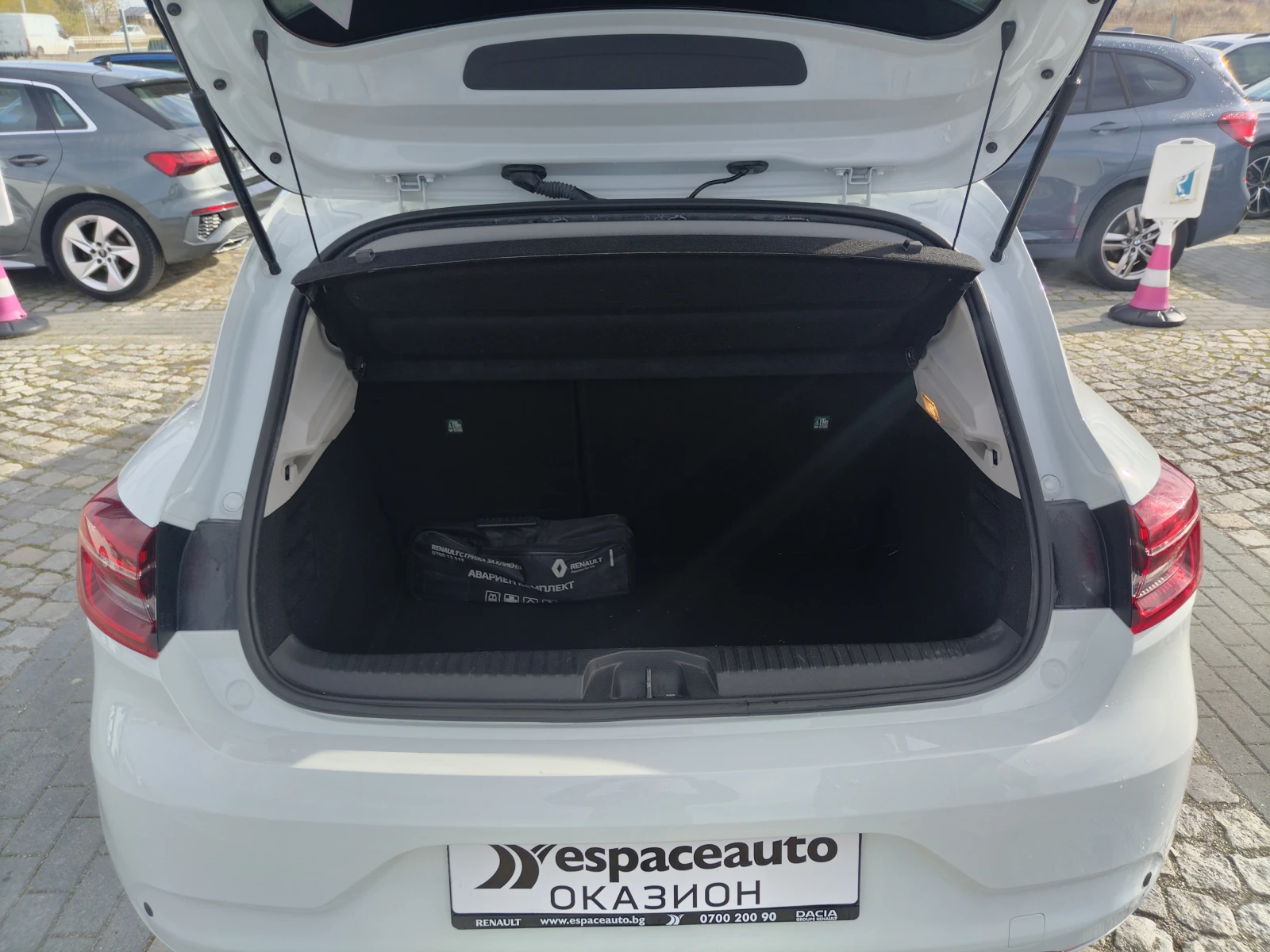 Renault Clio TCe/100�.�/Life/������/��� | Mobile.bg � ����������� 15