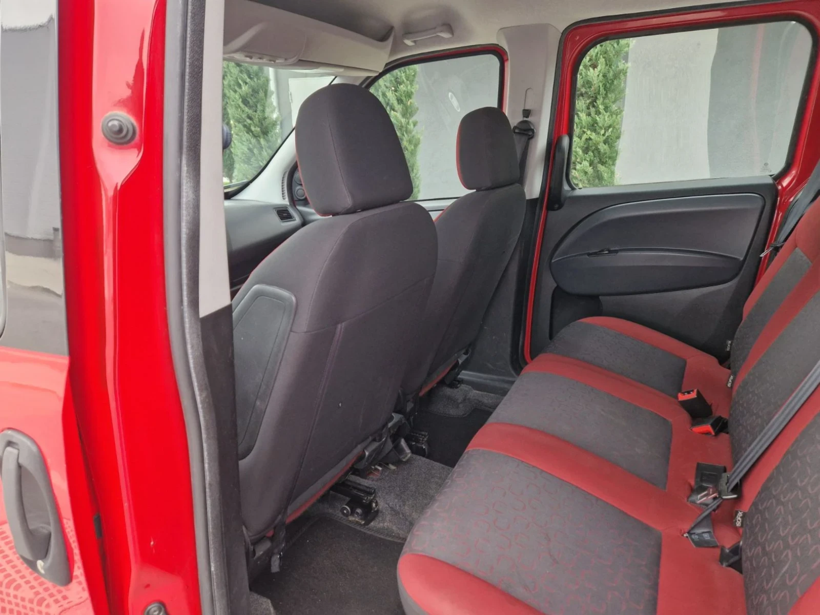 Fiat Doblo 7 места/ 1.6 / 105 к.с., снимка 10 - Автомобили и джипове - 53724963