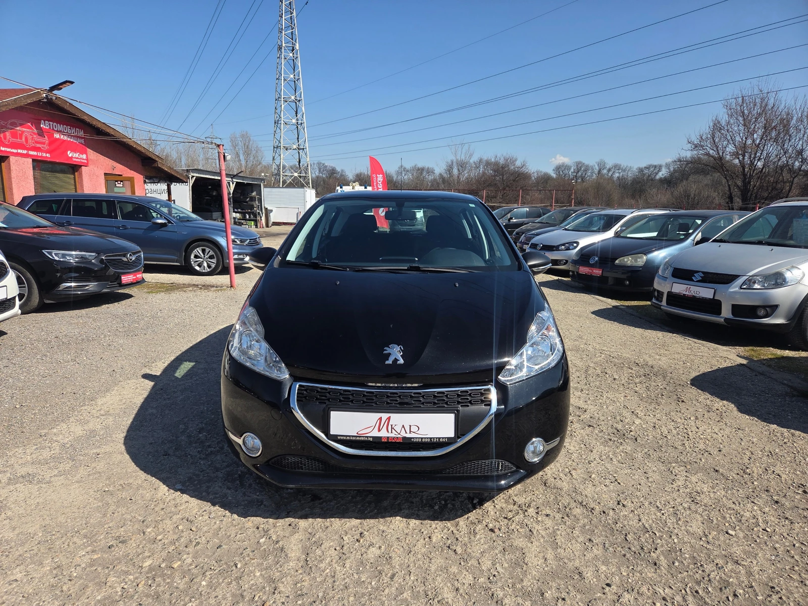 Peugeot 208 1.2i, снимка 2 - Автомобили и джипове - 53859523