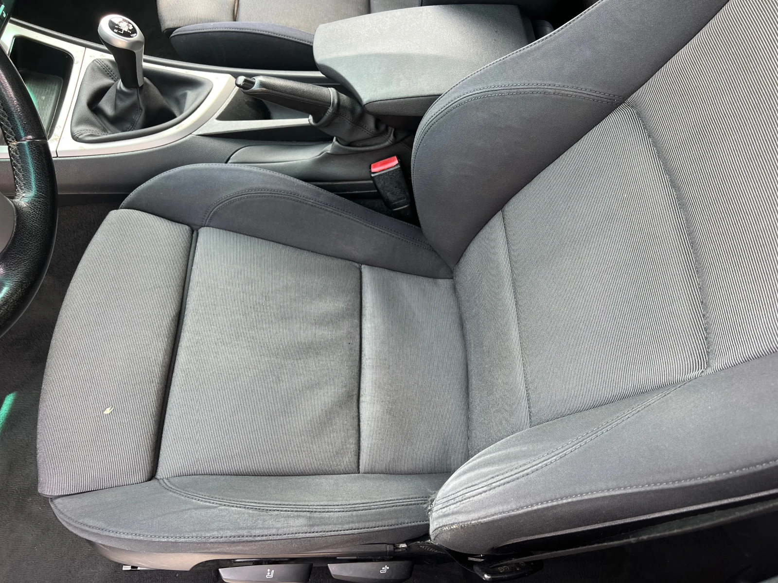 BMW 120 d PODGREV/6sk/KLIMATRONIK/UNIKAT, снимка 11 - Автомобили и джипове - 54220205