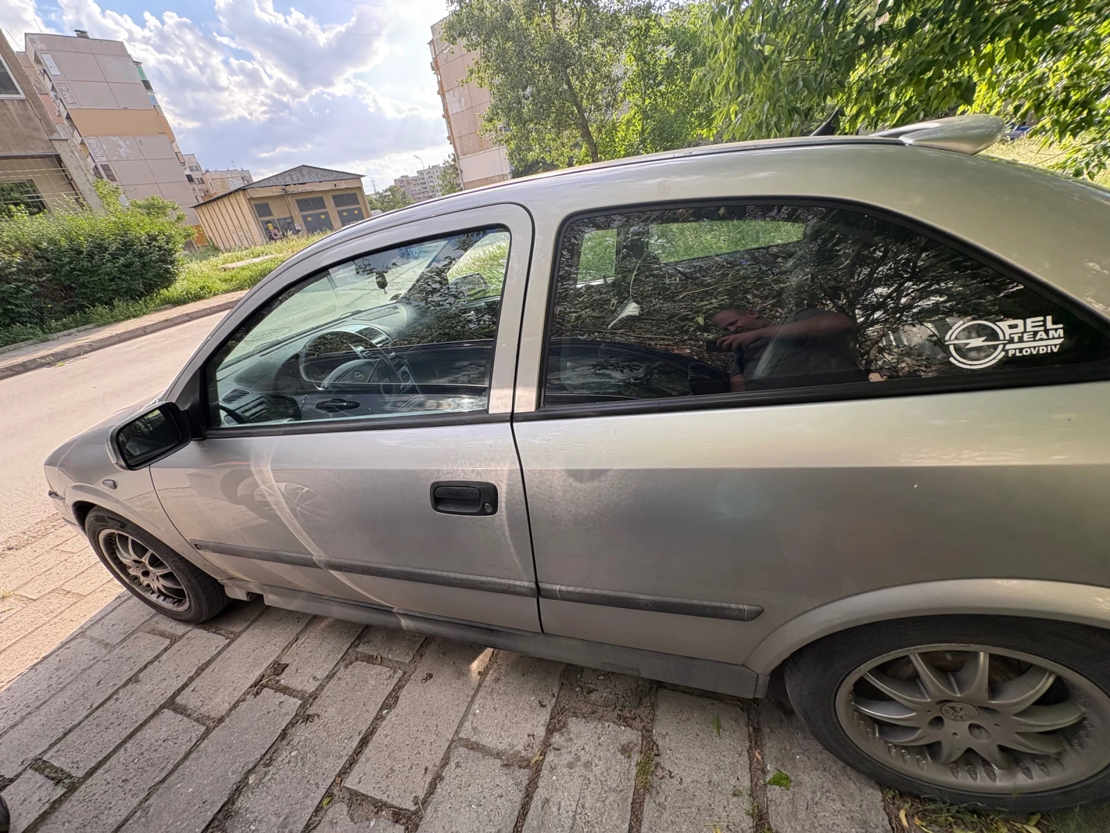 Opel Astra, снимка 3 - Автомобили и джипове - 54701330