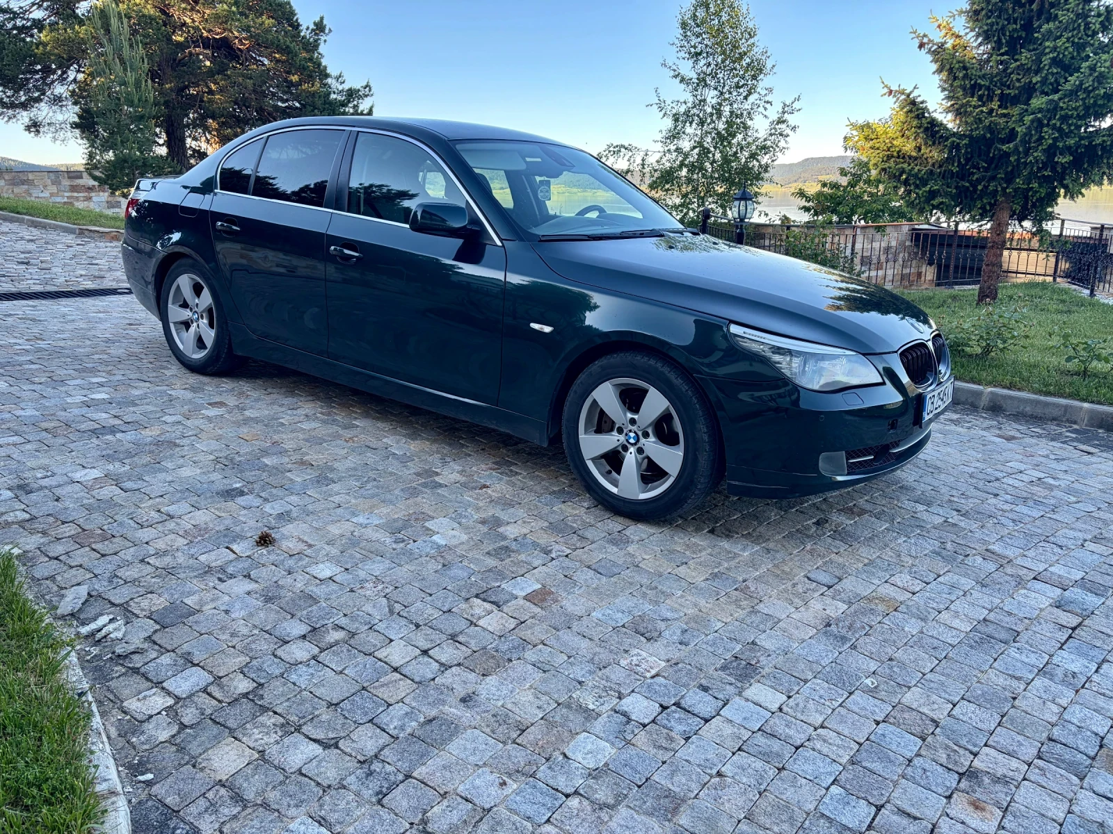 BMW 530 3.0d xdrive, снимка 13 - Автомобили и джипове - 54902635