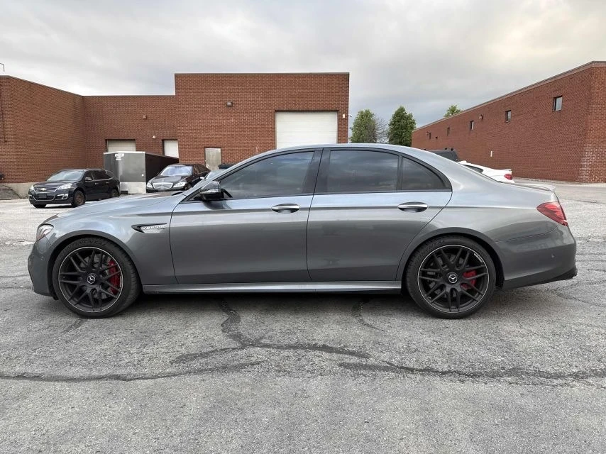 Mercedes-Benz E 63 AMG E63 S* 360* Pano* B&O* Distronic* Масажи* Обдух* , снимка 2 - Автомобили и джипове - 55103671