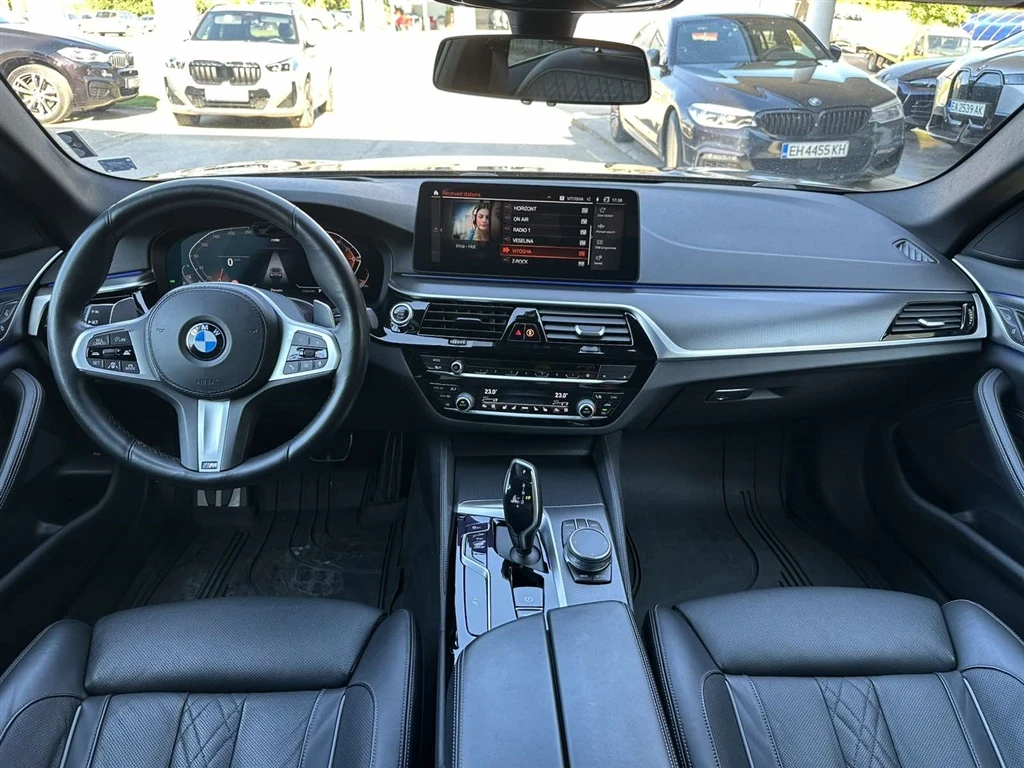 BMW 530 xDrive, снимка 7 - Автомобили и джипове - 55752706