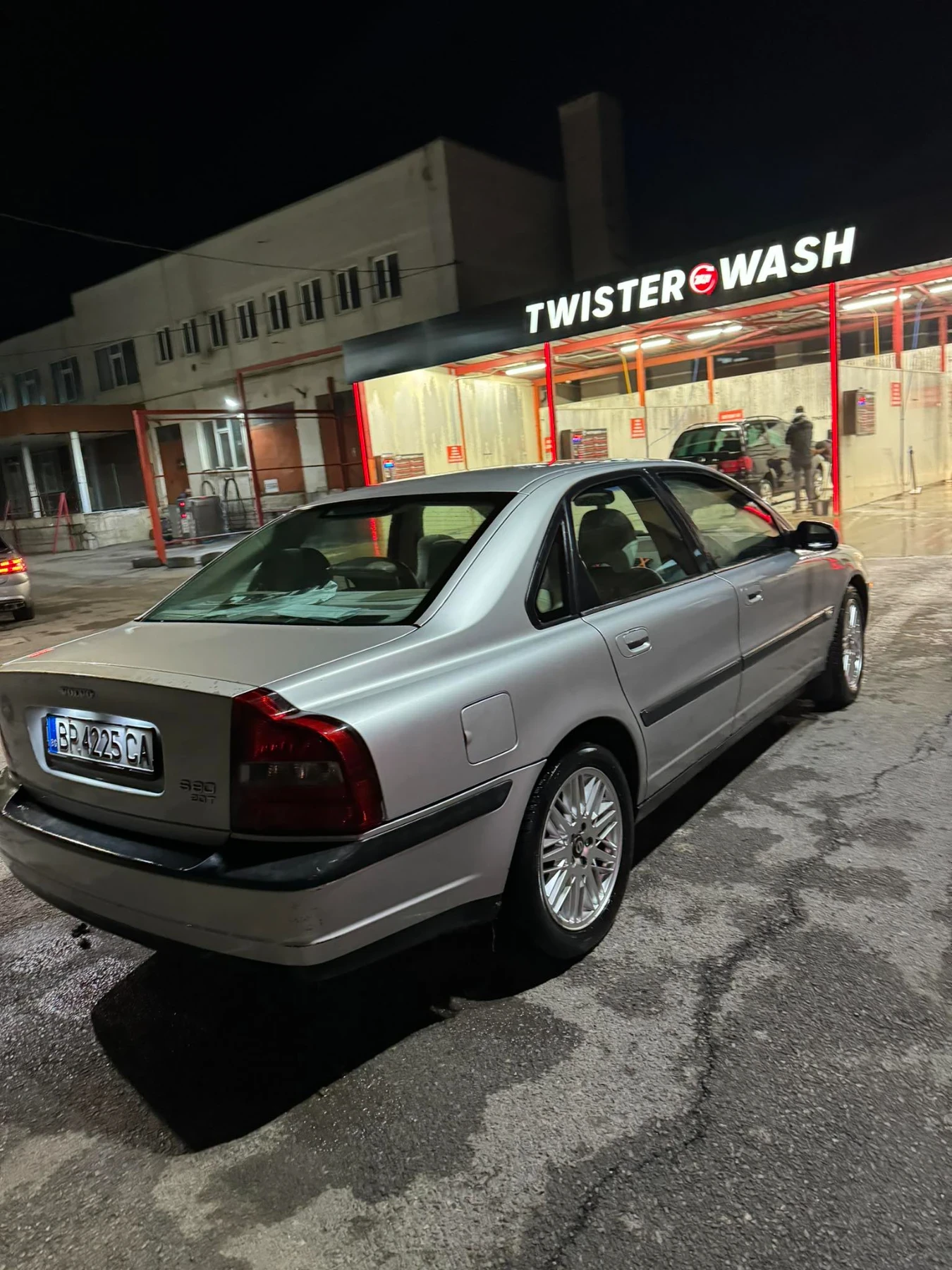 Volvo S80