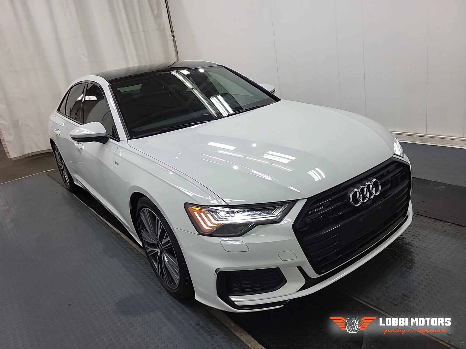 Audi A6, снимка 2 - Автомобили и джипове - 55955264