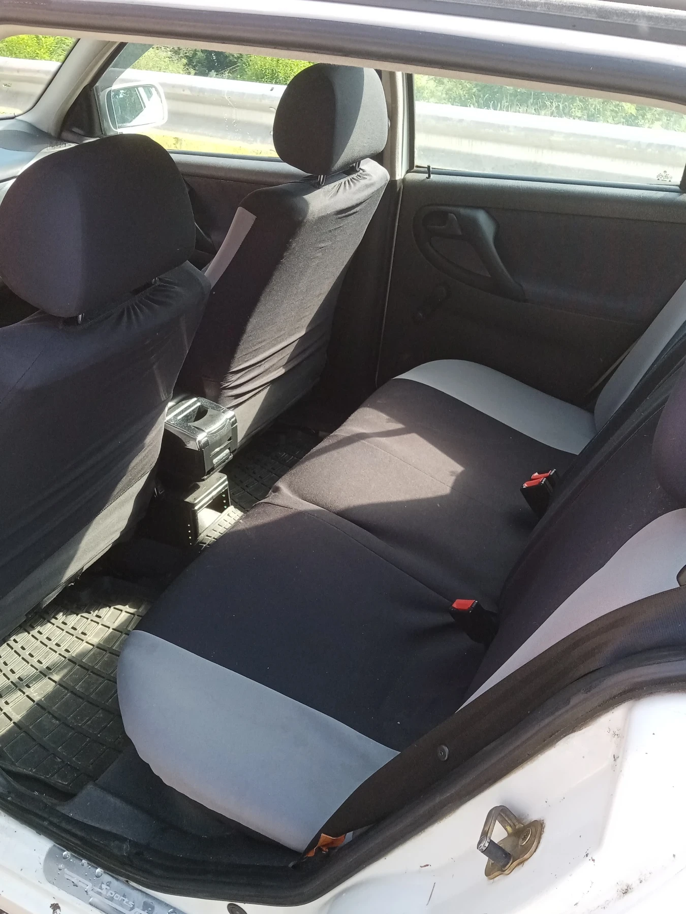 VW Polo, снимка 3 - Автомобили и джипове - 56560230