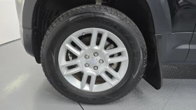 Land Rover Defender D240* BLIND SPOT* 360* ЛЮК* ПОДГРЕВ ВОЛАН* КРАЙНА , снимка 5