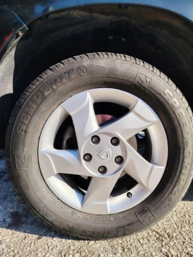 Dacia Duster 1.6 бензин 110 коня - 5500 € / 10757.07 лв. - 29824588 5